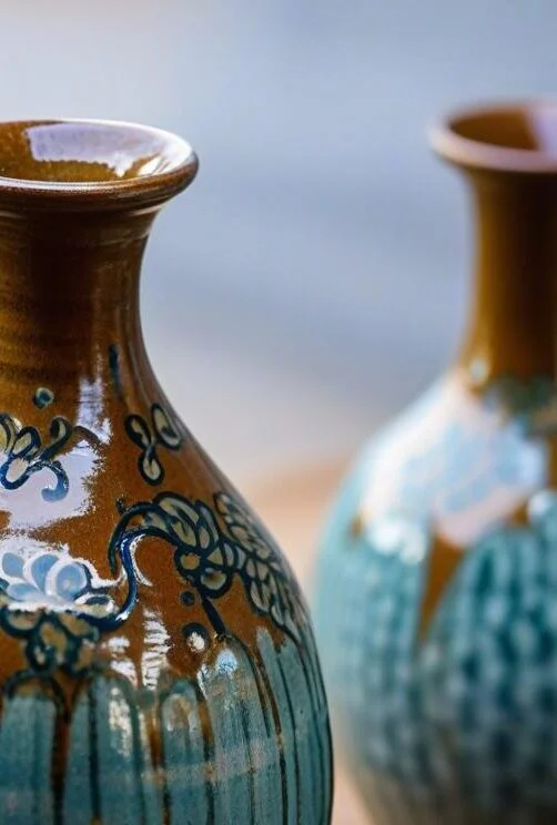 Two glazed pottery vases Two glazed pottery vases
